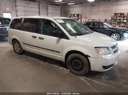 Lot #3052078579 2008 DODGE GRAND CARAVAN SE