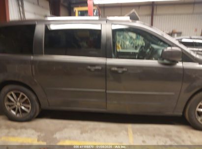 Lot #3057072283 2017 DODGE GRAND CARAVAN SXT