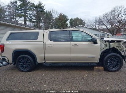 Lot #3051080528 2022 GMC SIERRA 1500 4WD  SHORT BOX ELEVATION WITH 3SB