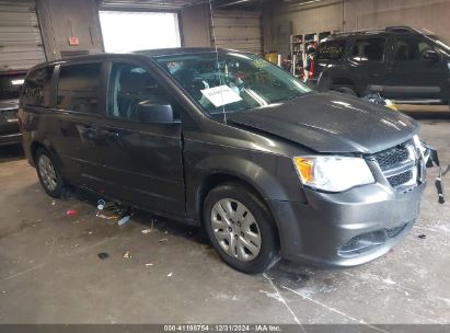 Lot #3052078522 2017 DODGE GRAND CARAVAN SE