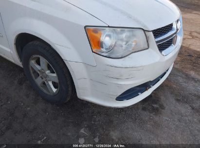 Lot #3051075096 2012 DODGE GRAND CARAVAN SXT