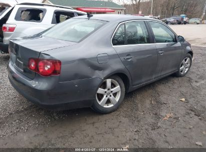 Lot #3051090445 2009 VOLKSWAGEN JETTA SE