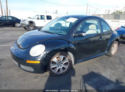 Lot #3056476434 2010 VOLKSWAGEN NEW BEETLE 2.5L