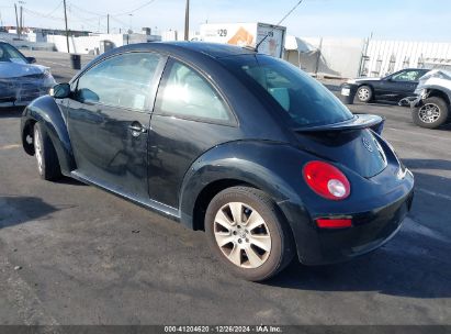 Lot #3056476434 2010 VOLKSWAGEN NEW BEETLE 2.5L