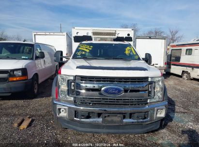 Lot #3042563535 2017 FORD F-550 CHASSIS XLT