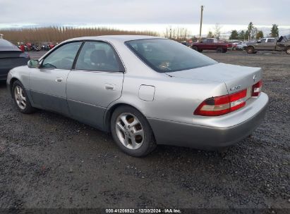 Lot #3051088250 2000 LEXUS ES 300