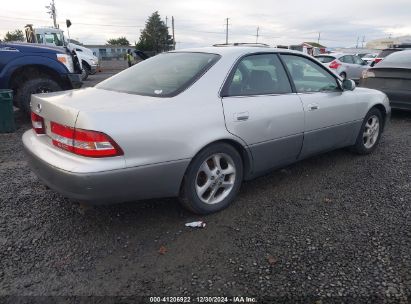 Lot #3051088250 2000 LEXUS ES 300