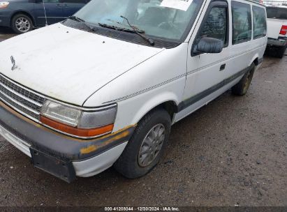 Lot #3056476329 1994 PLYMOUTH GRAND VOYAGER SE