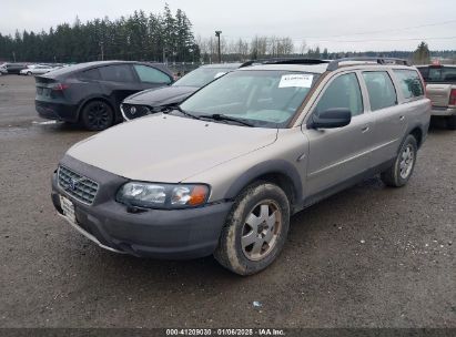 Lot #3056476011 2001 VOLVO V70 XC