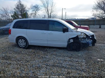 Lot #3052078772 2017 DODGE GRAND CARAVAN SE