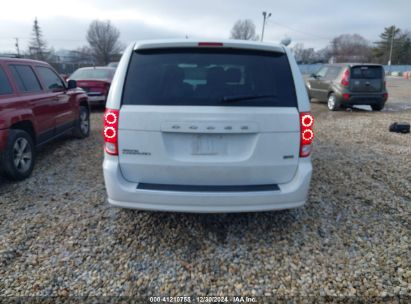 Lot #3052078772 2017 DODGE GRAND CARAVAN SE