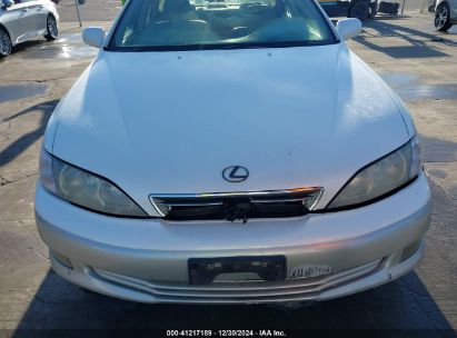 Lot #3051088206 2001 LEXUS ES 300