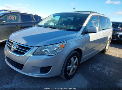 Lot #3056064634 2009 VOLKSWAGEN ROUTAN SE