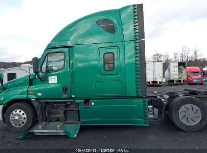 Lot #3048046668 2016 FREIGHTLINER CASCADIA 125