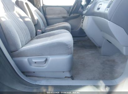 Lot #3050086049 2002 TOYOTA SIENNA CE