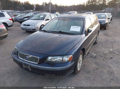 Lot #3051074816 2004 VOLVO V70 2.4