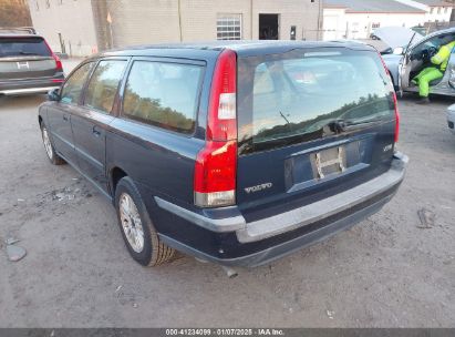 Lot #3051074816 2004 VOLVO V70 2.4