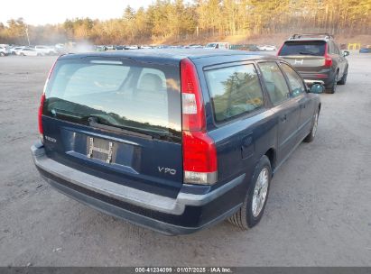 Lot #3051074816 2004 VOLVO V70 2.4