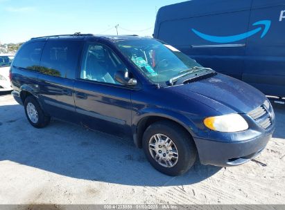 Lot #3046374457 2005 DODGE GRAND CARAVAN SE