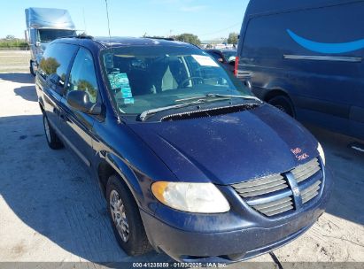 Lot #3046374457 2005 DODGE GRAND CARAVAN SE