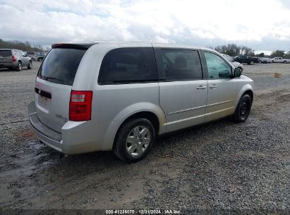 Lot #3065099556 2010 DODGE GRAND CARAVAN SE