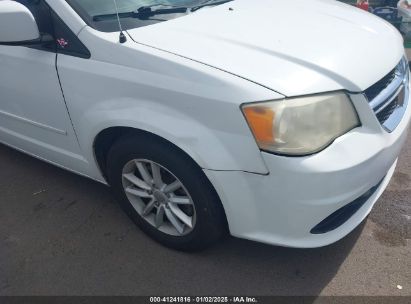 Lot #3056063156 2014 DODGE GRAND CARAVAN SXT