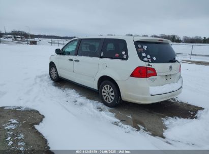 Lot #3056468625 2009 VOLKSWAGEN ROUTAN S