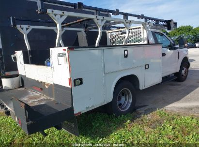 Lot #3050076123 2017 FORD F-350 CHASSIS XL