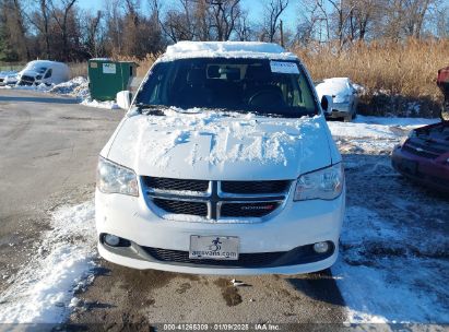 Lot #3057071490 2019 DODGE GRAND CARAVAN SXT