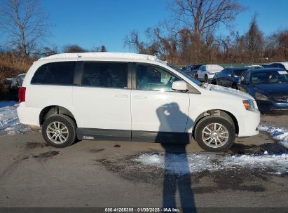 Lot #3057071490 2019 DODGE GRAND CARAVAN SXT