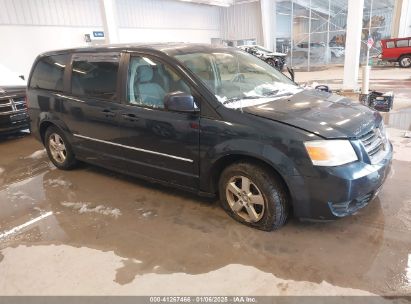 Lot #3052078388 2008 DODGE GRAND CARAVAN SXT