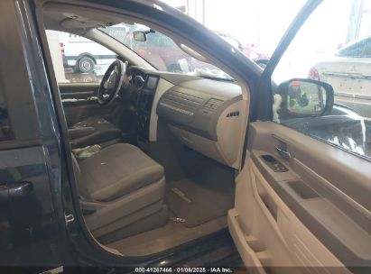 Lot #3052078388 2008 DODGE GRAND CARAVAN SXT