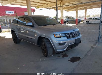 Lot #3053065629 2018 JEEP GRAND CHEROKEE ALTITUDE 4X2