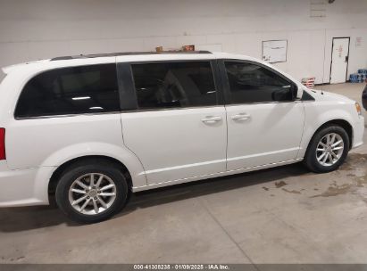 Lot #3053065577 2018 DODGE GRAND CARAVAN SXT