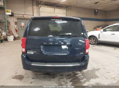 Lot #3065100672 2015 DODGE GRAND CARAVAN SE