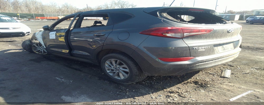 KM8J23A4XHU397136 2017 HYUNDAI TUCSON photo no. 3