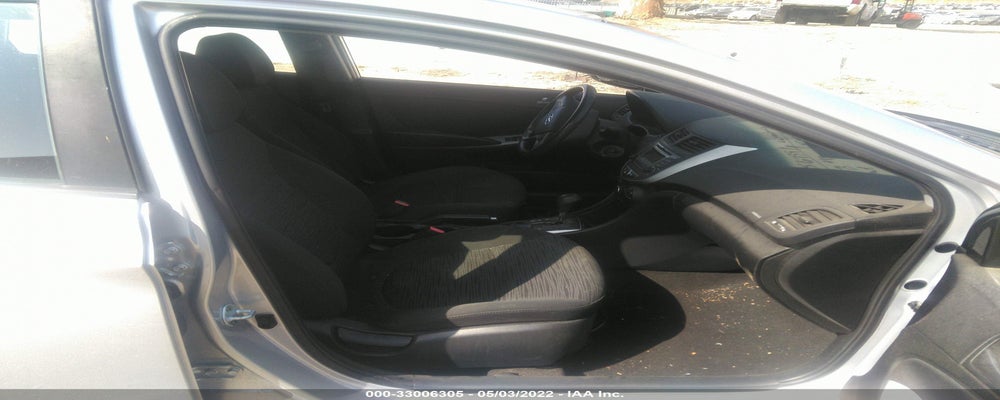KMHCT5AE6GU279755 2016 HYUNDAI ACCENT photo no. 5