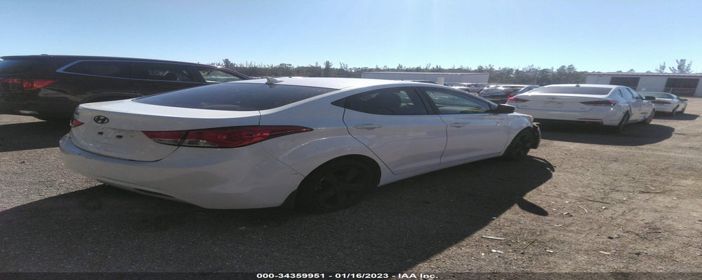 5NPDH4AE9DH228468 2013 HYUNDAI ELANTRA photo no. 4