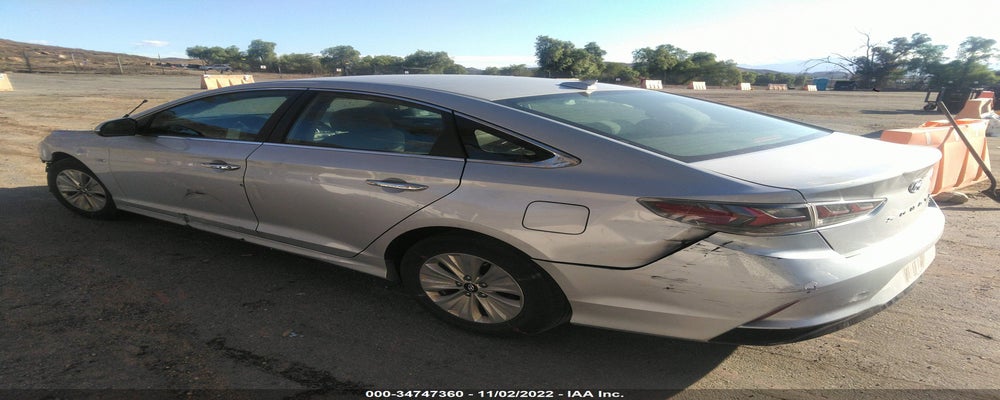 KMHE24L3XKA090621 2019 HYUNDAI SONATA HYBRID photo no. 3