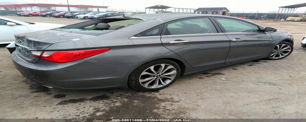 5NPEC4AB0DH622045 2013 HYUNDAI SONATA photo no. 4