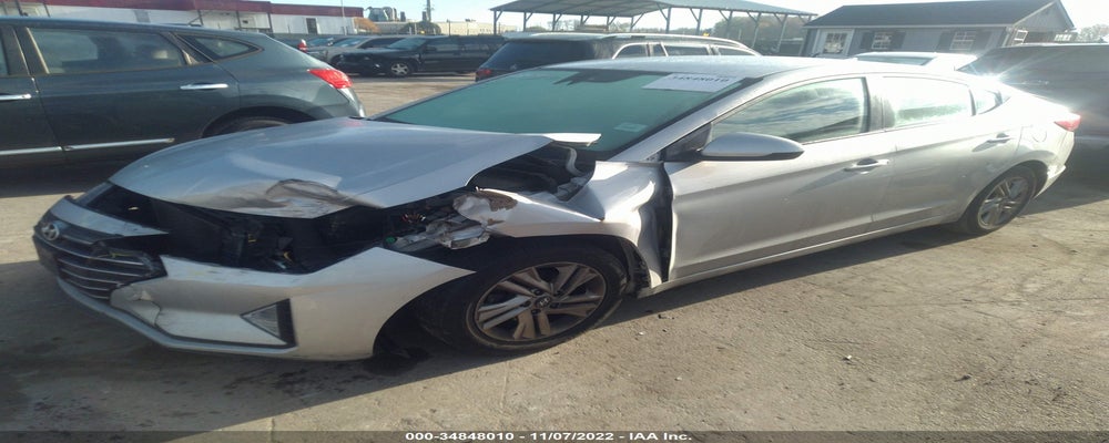 5NPD84LF3KH471096 2019 HYUNDAI ELANTRA photo no. 2
