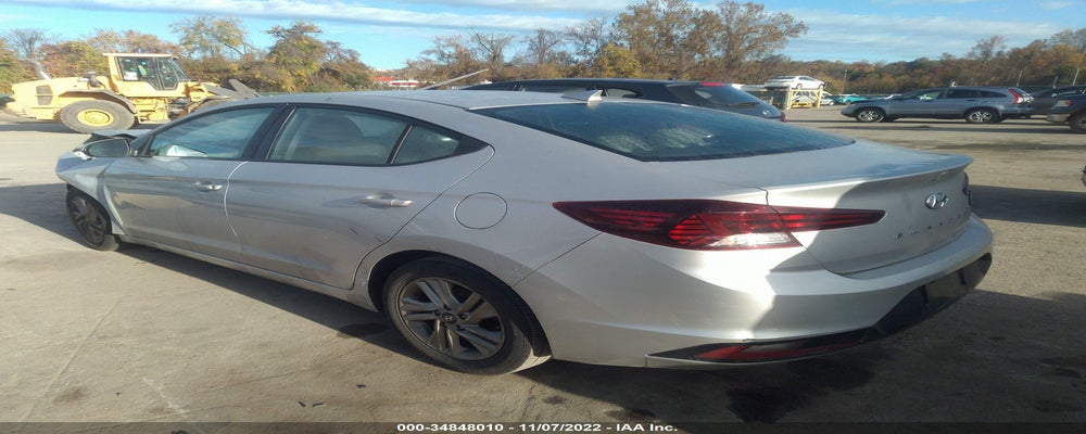 5NPD84LF3KH471096 2019 HYUNDAI ELANTRA photo no. 3