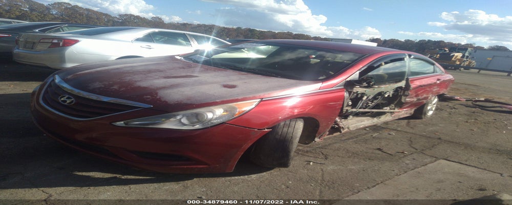 5NPEB4AC5BH023702 2011 HYUNDAI SONATA photo no. 2