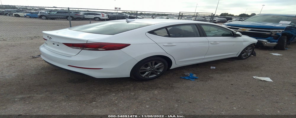 5NPD84LF8JH223327 2018 HYUNDAI ELANTRA photo no. 4
