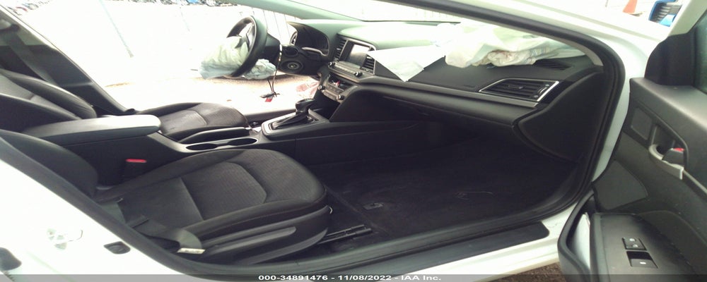 5NPD84LF8JH223327 2018 HYUNDAI ELANTRA photo no. 5