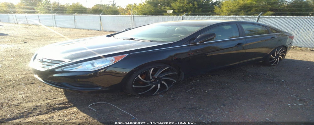 5NPEB4AC5BH137649 2011 HYUNDAI SONATA photo no. 2