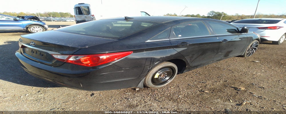 5NPEB4AC5BH137649 2011 HYUNDAI SONATA photo no. 4