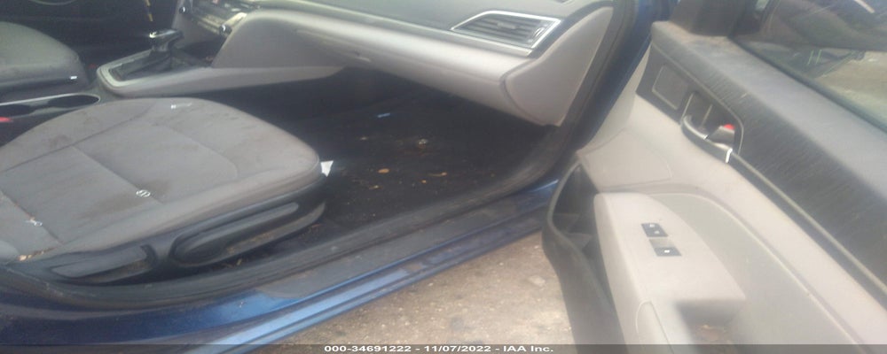 5NPD84LFXJH358177 2018 HYUNDAI ELANTRA photo no. 5