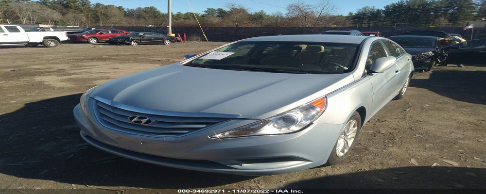 5NPEB4AC0BH142287 2011 HYUNDAI SONATA photo no. 2