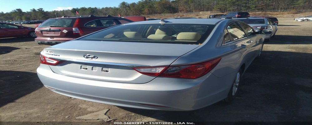 5NPEB4AC0BH142287 2011 HYUNDAI SONATA photo no. 4
